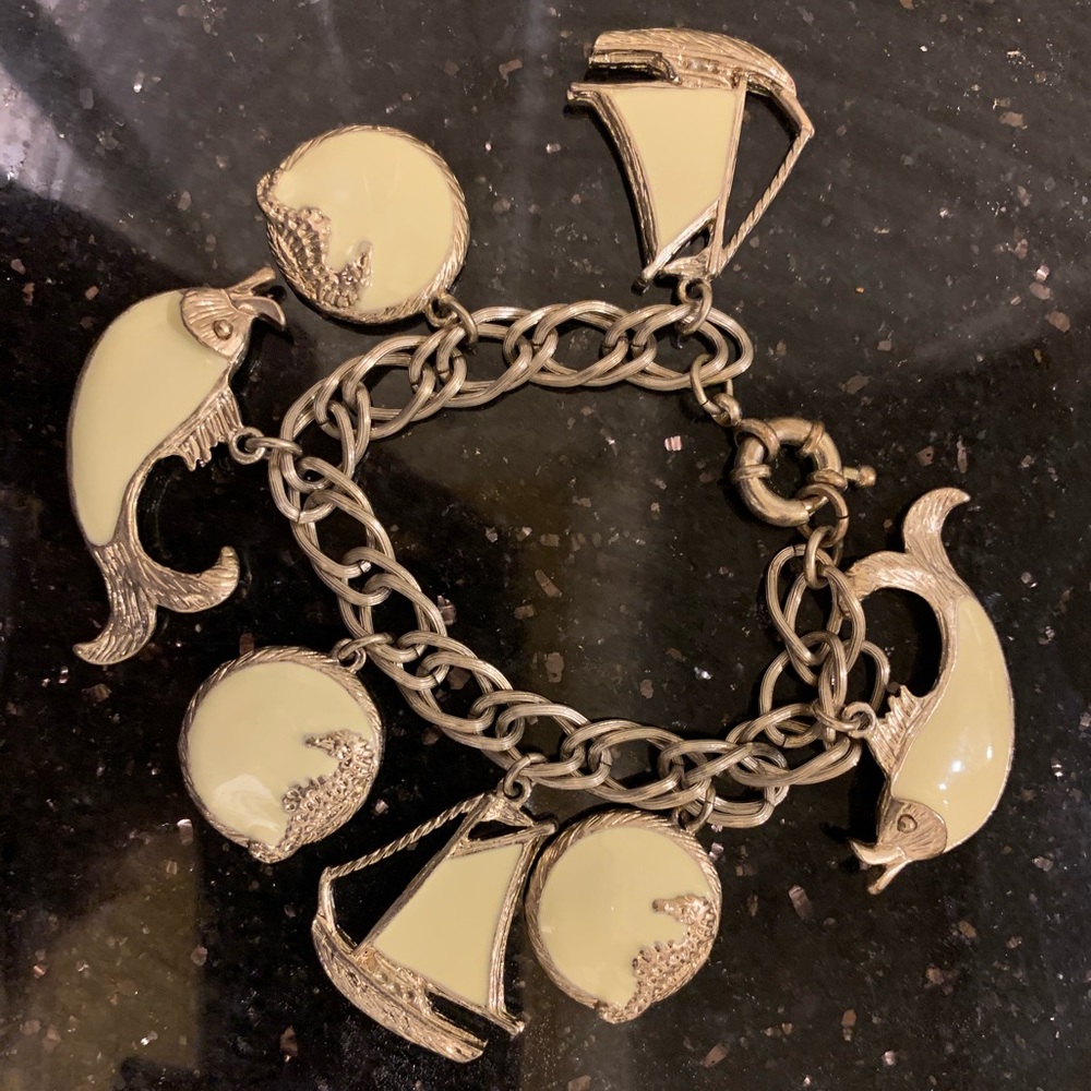 Vintage nautical charm bracelet, ivory/gold. VGUC